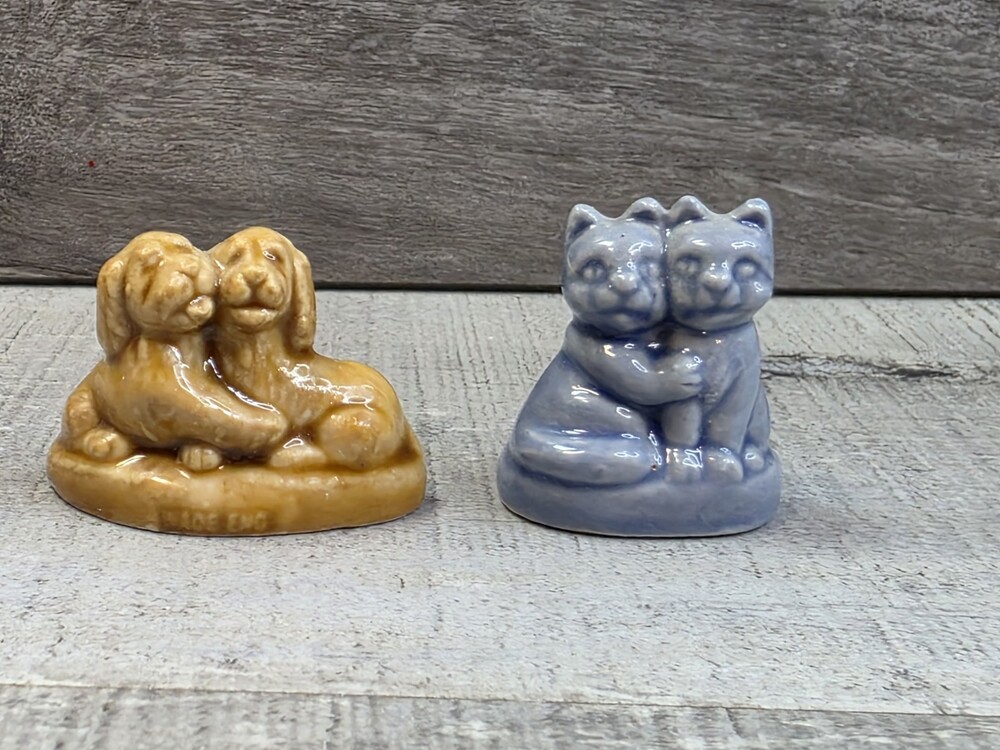 VTG Wade England Whimsies Two Cute Blue Cats Tan Puppies Lot 224b